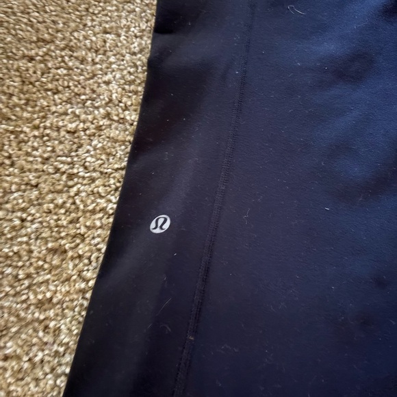 Lululemon 🍋Black Yoga Pants with Striped Waistband - Picture 4 of 4